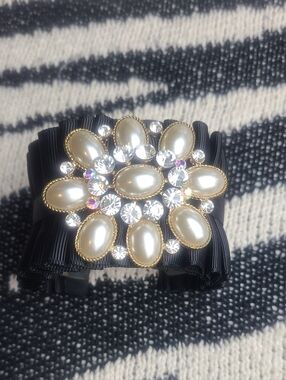 Pearl & Crystal Cuff Bracelet | Cream, Gold & Black